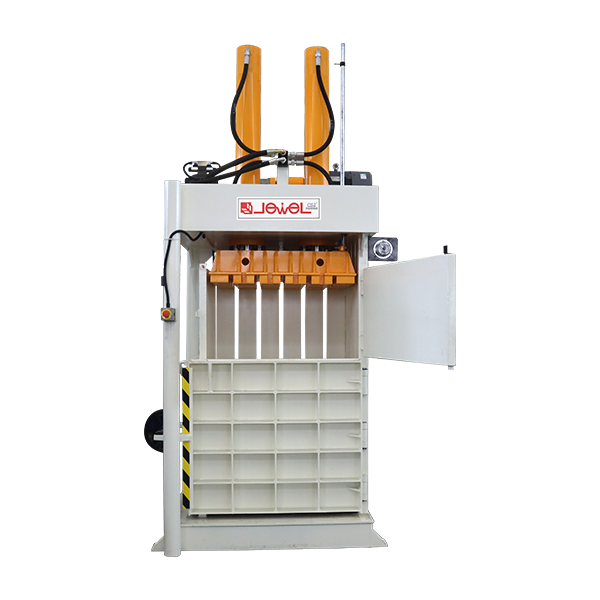 Large vertical right-angle door opening baler JPA080T80/T100/T120