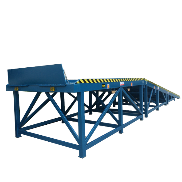 Mobile boarding bridge