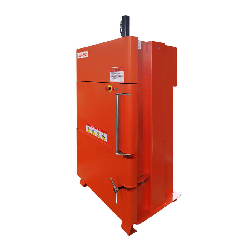 Small vertical baler JP-7750T3